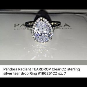 Pandora teardrop ring size 7